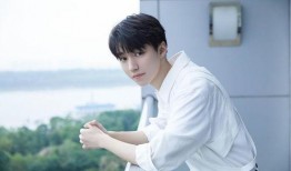 成毅生活爆料最新消息图片,最新动态图片揭秘